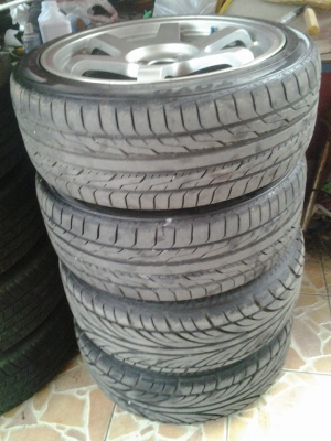 ขาย TE37 ขอบ 17 กว้าง 7.5 ออฟ42 ล้อ 4รู100 พร้อมยางใหม่ ๆ หลังปี 15 หน้าปี14