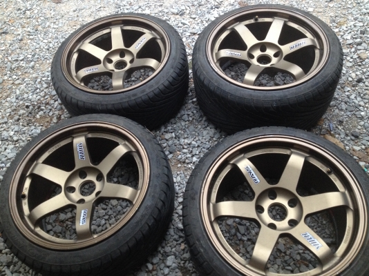 ขายล้อแม็ก TE37 18 5 รู 114 ใส่กะบะ หน้า 9 ครึ่ง หลัง 10 ครึ่ง