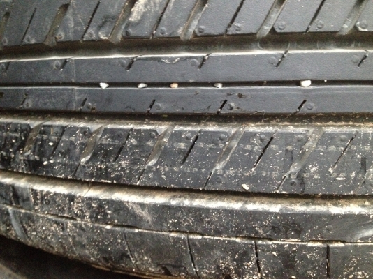 ขายล้อแม็กเชฟ 16 ป้ายแดง พร้อมยาง บริดโตน 215/70/16 ปลายปี 15 ขายล้อแม็กเชฟ 16 ป้ายแดง พร้อมยาง บริดโตน 215/70/16 ปลายปี 15