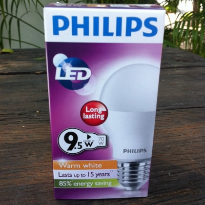 หลอดไฟ Philips LED Bulb ขนาด 9.5w ขั้ว E27 Warm White
