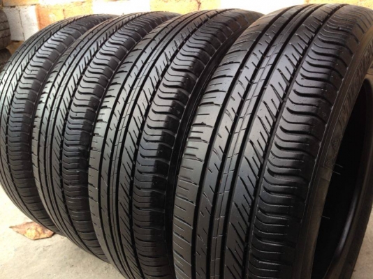 ยาง MICHELIN 175-65-15 ปี 15 ครบชุด 4 เส้น 3500 สภาพสวยๆดอกยางนิ่มๆไม่บวมเอาไปวิ่งกันยาวๆราคาเบาๆค่ะ