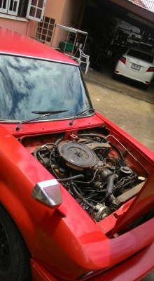 ขายรถแวนรุ่นเก๋าใหญ่ยาว Mazda Luce!!!