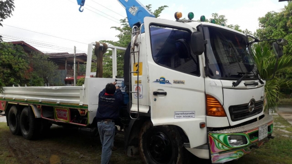 สิบล้อ2เพา ฮีโน่ FM1J 240ปี47 เครน TANADO 5 ตัน ท้องวี 4ปอก 3ชัก ช่วงยาว 7.20ม 2เพา รถสภาพดีสวยพร้อมใช้งาน ทะเบียนพร้อมโอน ราคา1,555,000บ ถูกๆ สิบล้อ2เพา ฮีโน่ FM1J 240ปี47 เครน TANADO 5 ตัน ท้องวี 4ปอก 3ชัก ช่วงยาว 7.20ม 2เพา รถสภาพดีสวยพร้อมใช้งาน ทะเบียนพร้อมโอน ราคา1,555,000บ ถูกๆ