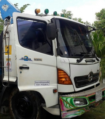 สิบล้อ2เพา ฮีโน่ FM1J 240ปี47 เครน TANADO 5 ตัน ท้องวี 4ปอก 3ชัก ช่วงยาว 7.20ม 2เพา รถสภาพดีสวยพร้อมใช้งาน ทะเบียนพร้อมโอน ราคา1,555,000บ ถูกๆ สิบล้อ2เพา ฮีโน่ FM1J 240ปี47 เครน TANADO 5 ตัน ท้องวี 4ปอก 3ชัก ช่วงยาว 7.20ม 2เพา รถสภาพดีสวยพร้อมใช้งาน ทะเบียนพร้อมโอน ราคา1,555,000บ ถูกๆ