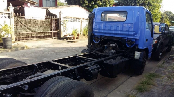 ขาย NPR 135แรง 7เกียร์ เครื่องดี คัดซีสวย เอกสารพร้อมโอน ขาย NPR 135แรง 7เกียร์ เครื่องดี คัดซีสวย เอกสารพร้อมโอน