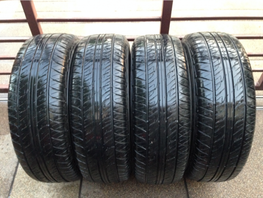 ยาง Dunlop 265 70 16 ปี14 เนื้อนิ่มๆ ดอกสวย ไม่มีปะ ราคาไม่แพว