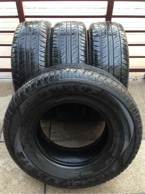 ยาง Dunlop 265 70 16 ปี14 เนื้อนิ่มๆ ดอกสวย ไม่มีปะ ราคาไม่แพว