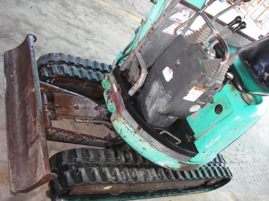 ........ขาย รถขุดดินขนาดเล็กจิ๋วยี่ห้อ SUMITOMO มาจากญี่ปุ่น...........