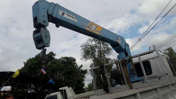 หกล้อ อีซชุ  DEGA 195ยูโร2 ปี47 เครนTANADO 5ตัน ท้องวี ช่วงยาว 7.20ม สภาพดีสวยบางเดิมพร้อมใช้ ทะเบียนพร้อมโอน ราคาเบาๆ ครับ