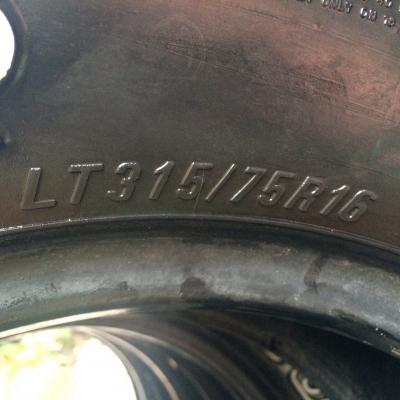 ยาง maxxis mud 35 ขอบ 16 ยาง maxxis mud 35 ขอบ 16