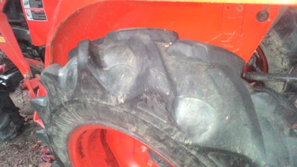 ขายคูโบต้า L3608 295000 บาท พร้อมอุปกรณ์ 2 ชิ้น