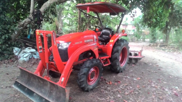 ขายคูโบต้า L3608 295000 บาท พร้อมอุปกรณ์ 2 ชิ้น
