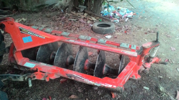 ขายคูโบต้า L3608 295000 บาท พร้อมอุปกรณ์ 2 ชิ้น