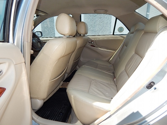 2006 วีออส เกียร์ออโต้ ติด LPG ออกรถ 9000 บาท