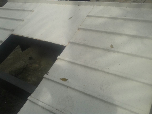 รถมิตซู 10 ล้อ ท้ายลาด FN526 เปลื่ยนเครื่อง 168 แรงม้า.     สนใจติดต่อ  081 - 6079515