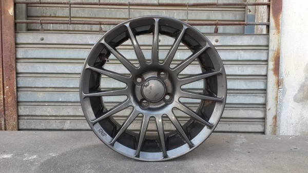 OZ Racing ขอบ 15 4รู100 สวยๆไม่มีซ่อม OZ Racing ขอบ 15 4รู100 สวยๆไม่มีซ่อม