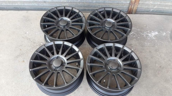 OZ Racing ขอบ 15 4รู100 สวยๆไม่มีซ่อม