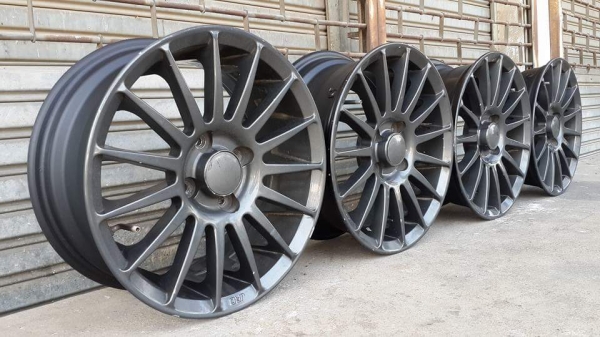 OZ Racing ขอบ 15 4รู100 สวยๆไม่มีซ่อม OZ Racing ขอบ 15 4รู100 สวยๆไม่มีซ่อม