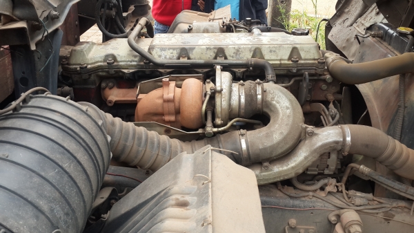 ขายด่วนHINOMEGA260 ปี49สองเพลาไม่ดั้มมีระบบลากลูกราคาเบาๆจัดแนนท์ได้สูงโทร0856842587