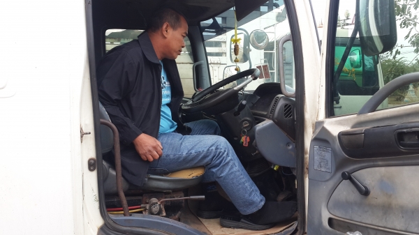 ขายด่วนHINOMEGA260 ปี49สองเพลาไม่ดั้มมีระบบลากลูกราคาเบาๆจัดแนนท์ได้สูงโทร0856842587