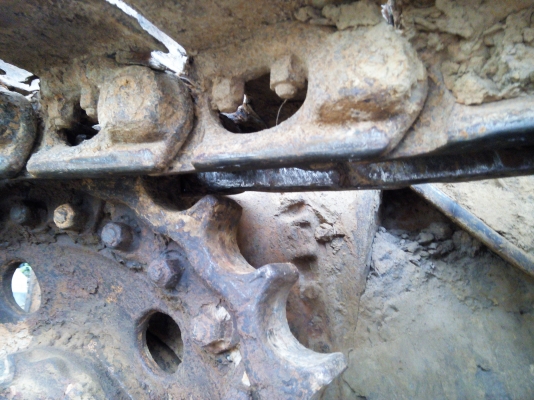 ขายรถแทรคเตอร์ KOMATSU D50A-15 ห้องเลี้ยวแห้ง ราคา 350000