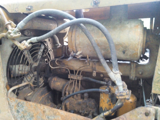 ขายรถแทรคเตอร์ KOMATSU D50A-15 ห้องเลี้ยวแห้ง ราคา 350000