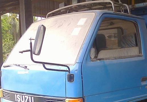 **259,000 บ.ต่อรอง/// 6ล้อดั้มดิน3คิว ISUZU NKR-110 รถประกอบ ดั้ม3.20ม. เล่มทะเบียนครบ **ขาย ISUZU NKR-110 แรง 6ล้อดั้มดิน3คิว สภาพดี ราคาเบา เล่มทะเบียนครบ ISUZU NKR58E 4BE1-110HP ประกอบ เกียร์สั้น หัวเก๋งยกได้ เครื่องเดิม เกียร์เดิม ครับเครื่องดี ครับ แ