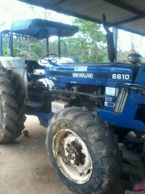 ขายรถไถ FORD 6610 2เพลา สภาพสวย พร้อมใช้งาน สนใจโทร 081-970-1072