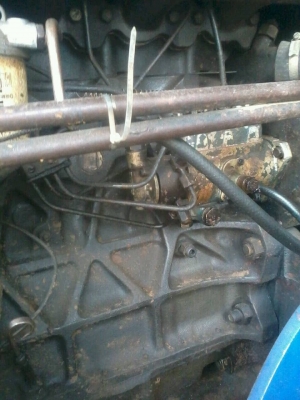 ขายรถไถ FORD 6610 2เพลา สภาพสวย พร้อมใช้งาน สนใจโทร 081-970-1072