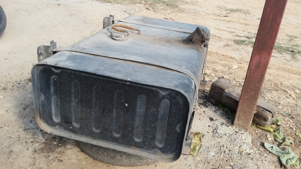 ถังน้ำมัน200ลิตร อีซุสุ