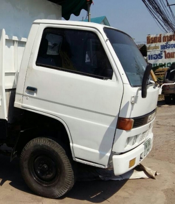 สีล้อ อีซูซุ NHK100ช่วงสั่น 3.20ม แอร์ พ.เวอร์ สภาพดีสวยพร้อมใช้งาน ทะเบียน ป้ายเล็กไม่ติดเวลา เอกสารพร้อมโอนร