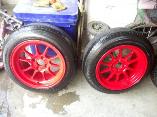 แม็ก RF1 ขอบ 15 กว้าง 8 ออฟ 25 พร้อมยางดอกล้นๆ แม็ก RF1 ขอบ 15 กว้าง 8 ออฟ 25 พร้อมยางดอกล้นๆ