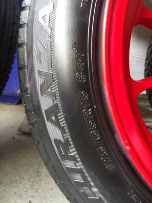 แม็ก RF1 ขอบ 15 กว้าง 8 ออฟ 25 พร้อมยางดอกล้นๆ แม็ก RF1 ขอบ 15 กว้าง 8 ออฟ 25 พร้อมยางดอกล้นๆ