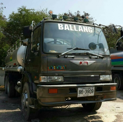 สิบล้อ ฮีโน่ FM1J 210เพาเดียว บรรทุกน้ำมัน16,000ลิต สภาพดีสวยพร้อมใช้ ทะเบียนพร้อมโอน ราคา 690,000บ ถูกๆ ต่อรองได้ ครับๆ