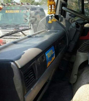 สิบล้อ ฮีโน่ FM1J 210เพาเดียว บรรทุกน้ำมัน16,000ลิต สภาพดีสวยพร้อมใช้ ทะเบียนพร้อมโอน ราคา 690,000บ ถูกๆ ต่อรองได้ ครับๆ