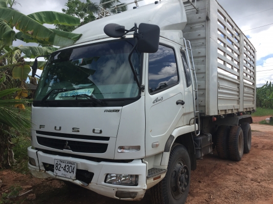 ขายดาวน์...10ล้อดั้ม270แรง..มิตซูฯฟูโซ่..FN62M25C000954..ปี2558 ใหม่ป้ายแดง..