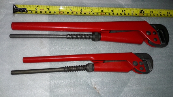 ขายคอม้าทาปาเรียแพ็คคู่12"กับ15"งานเก่าเก็บสิบกว่าปีเหล็กดี ขายคอม้าทาปาเรียแพ็คคู่12"กับ15"งานเก่าเก็บสิบกว่าปีเหล็กดี