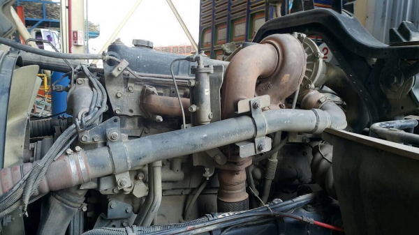 ขายสิบล้อพ่วง 270แรง FXZ23NZ247000242 ยูโรทูเครื่องดำ 6SD1-400902 ปี49ปลายปี ลูก3เพลายังไม่ลงเล่ม