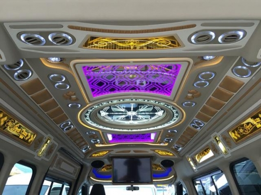 โทร 0922726669 ตันหยงรถตู้เบสมือสองฝั่งธน COMMUTER ดีเซลปี 2013 แต่งวีไอพี แอร์บัส ราคา 1079000 บาท