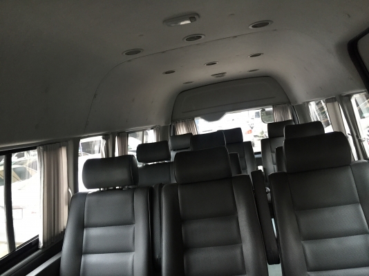 โทร0877758887นางเบสท์รถตู้ท่าพระดีเซล10เบาะสามแถว