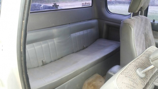 4WD ปี2002 เครื่องดี2.9 ขับดี เกืยปกติ 100000฿ Tel 086-269-1888 หรือ 086-474-7394 คานหน้าเดิม สีบาง คัชชีสวยมาก ไมแสนสามเครื่องสวยมาก รถแคงขวามา ต้องซ่อมด้านขวาทังข้าง และกันชนหน้า 4WD ปี2002 เครื่องดี2.9 ขับดี เกืยปกติ 100000฿ Tel 086-269-1888 หรือ 086-474-7394 คานหน้าเดิม สีบาง คัชชีสวยมาก ไมแสนสามเครื่องสวยมาก รถแคงขวามา ต้องซ่อมด้านขวาทังข้าง และกันชนหน้า