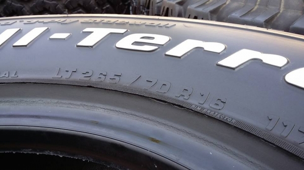 ขาย bf 265/70/16 ปี 14 ขาย bf 265/70/16 ปี 14