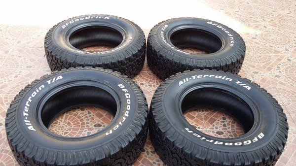 ขาย bf  265/70/16 ปี 14