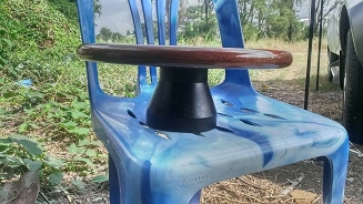 พวงมาลัยลายไม้วอลนัท  เป็นไม้แท้ๆ