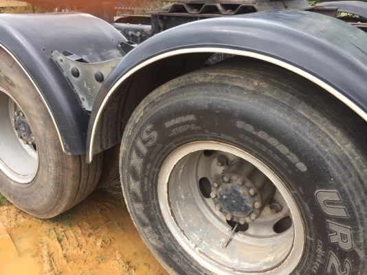 10ล้อหัวลาก320แรงNISSAN UD CWM454M ...รถสวยเดิม สภาพดีมาก เก็บสีแล้ว เล่มพร้อมยางสวย...