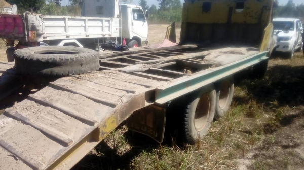 165000สิบล้อลากแบคโค0929808941 165000สิบล้อลากแบคโค0929808941