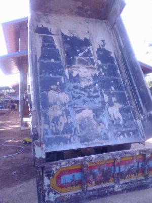 ขาย 6 ล้อ ดั้ม ISUZU  175 แรง