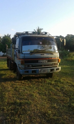 ขาย 6 ล้อ ดั้ม ISUZU  175 แรง