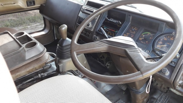 ขาย 6 ล้อ ดั้มดิน ขาย 6 ล้อ ดั้มดิน