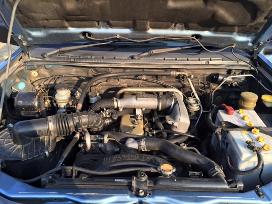 ขาย D-max EX เครื่อง 2500 Di เทอร์โบ  ปี 2003 พวงมาลัยเพาเวอร์ เครื่องดี ขับดี แอร์เย็น ห้องเครื่องสวย ภายในสะอาด ช่วงล่างแน่น คัดซีสวย เอกสารพร้อมโอนครับสภาพสวยดีเยี่ยม เดิมๆครับ